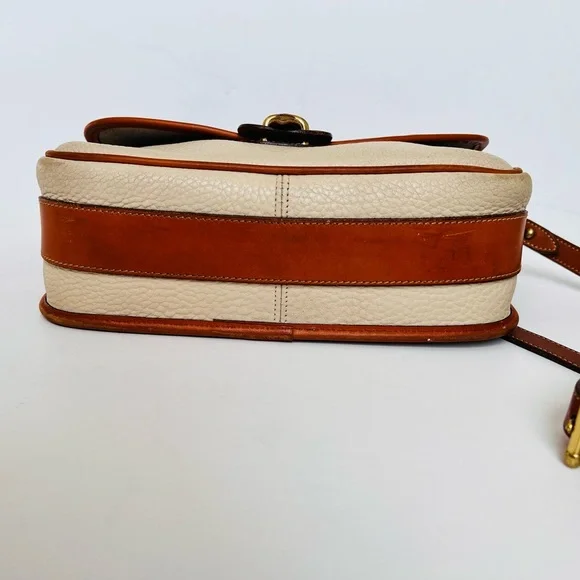 Dooney & Bourke All Weather Leather Small Flap Shoulder Bag British Tan Trim Vtg - Picture 5 of 16